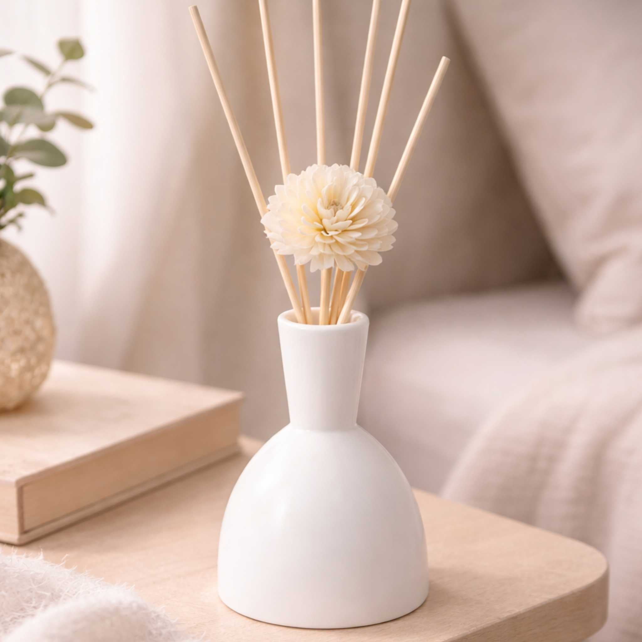 Sake Ceramic Diffuser Bottle (180ml) | Handcrafted Japandi Aroma Vessel