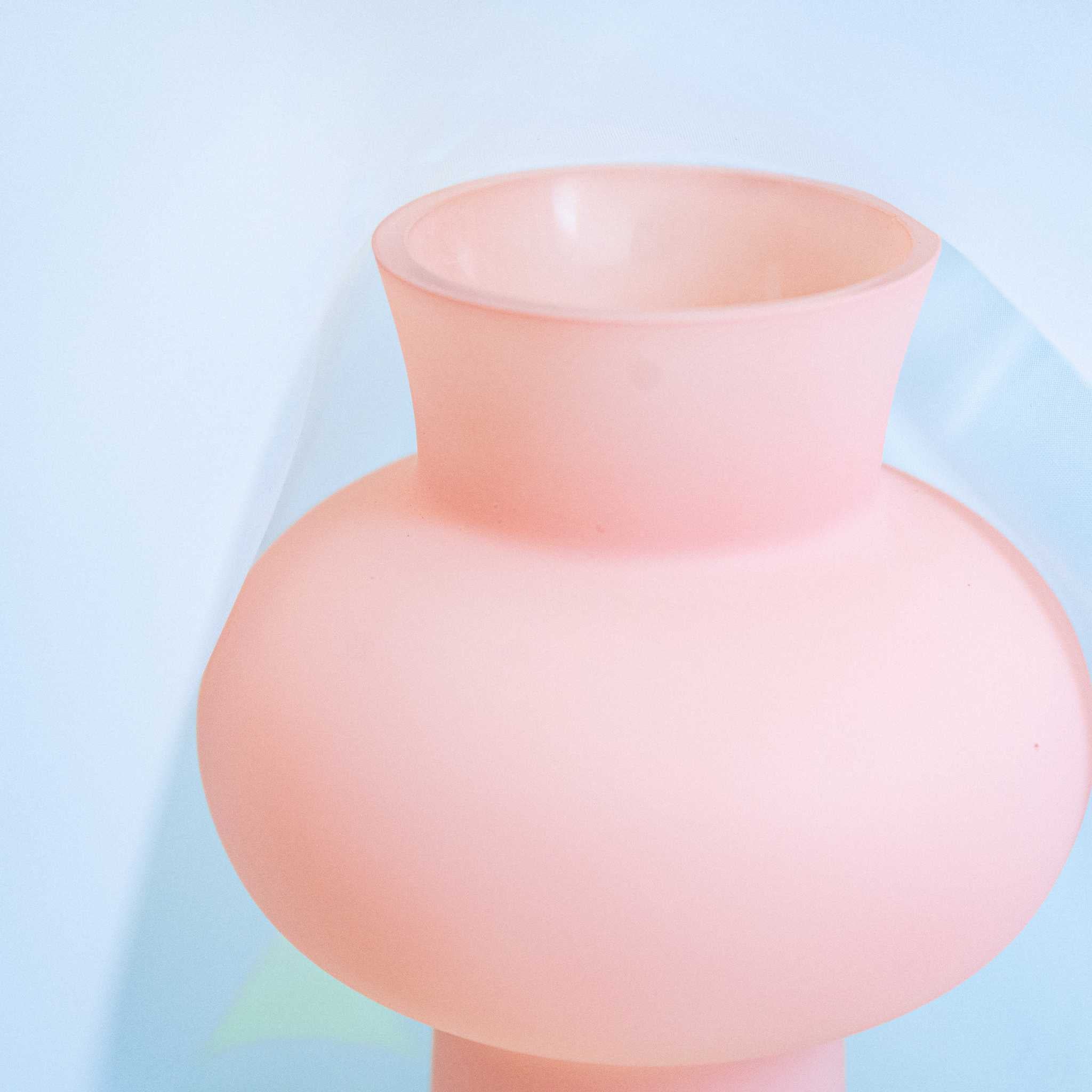 Hana Kesshō Vase – Elegant & Heat-Resistant Glass Decor
