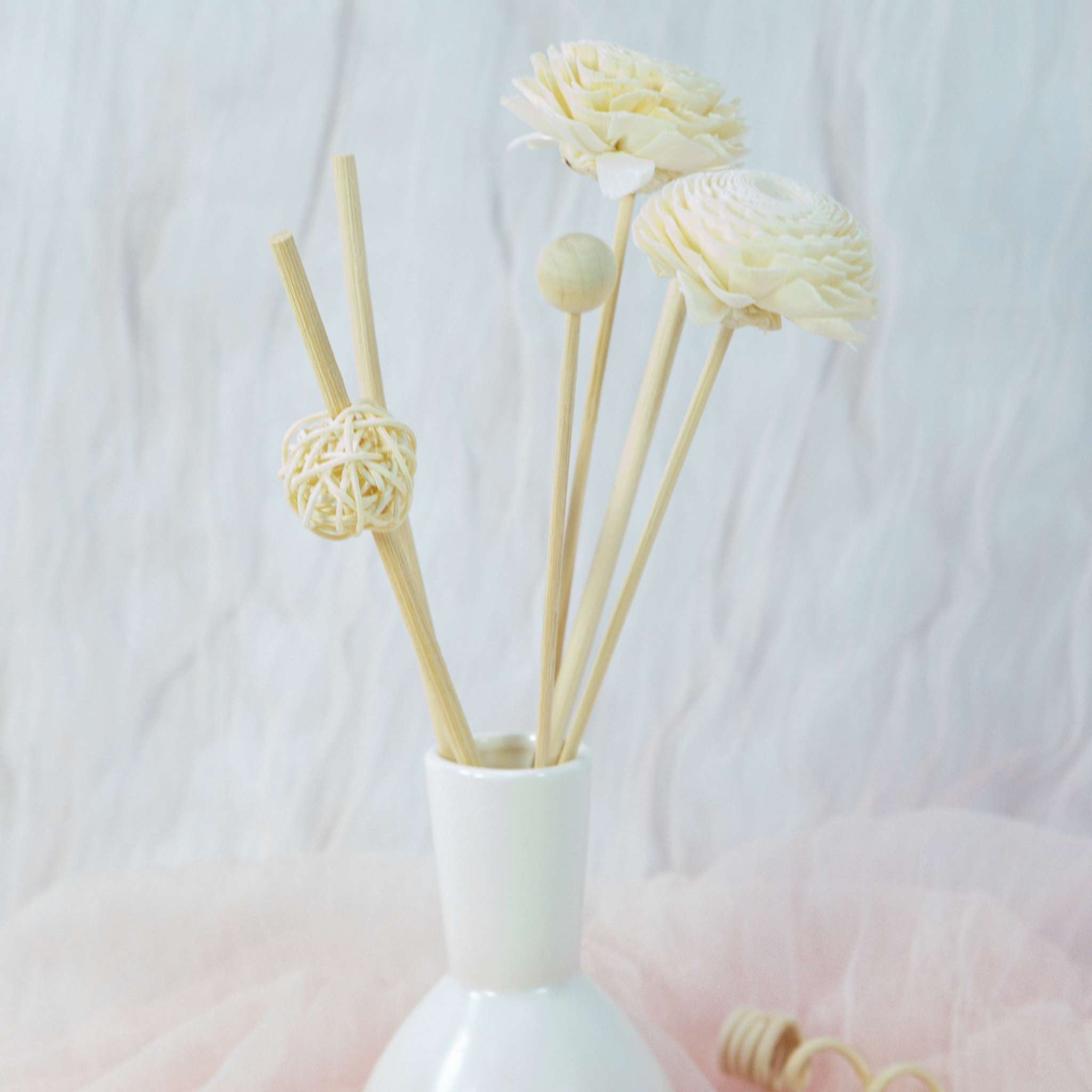 Kaori Hana Collection – Sola Wood Reed Diffuser Sticks