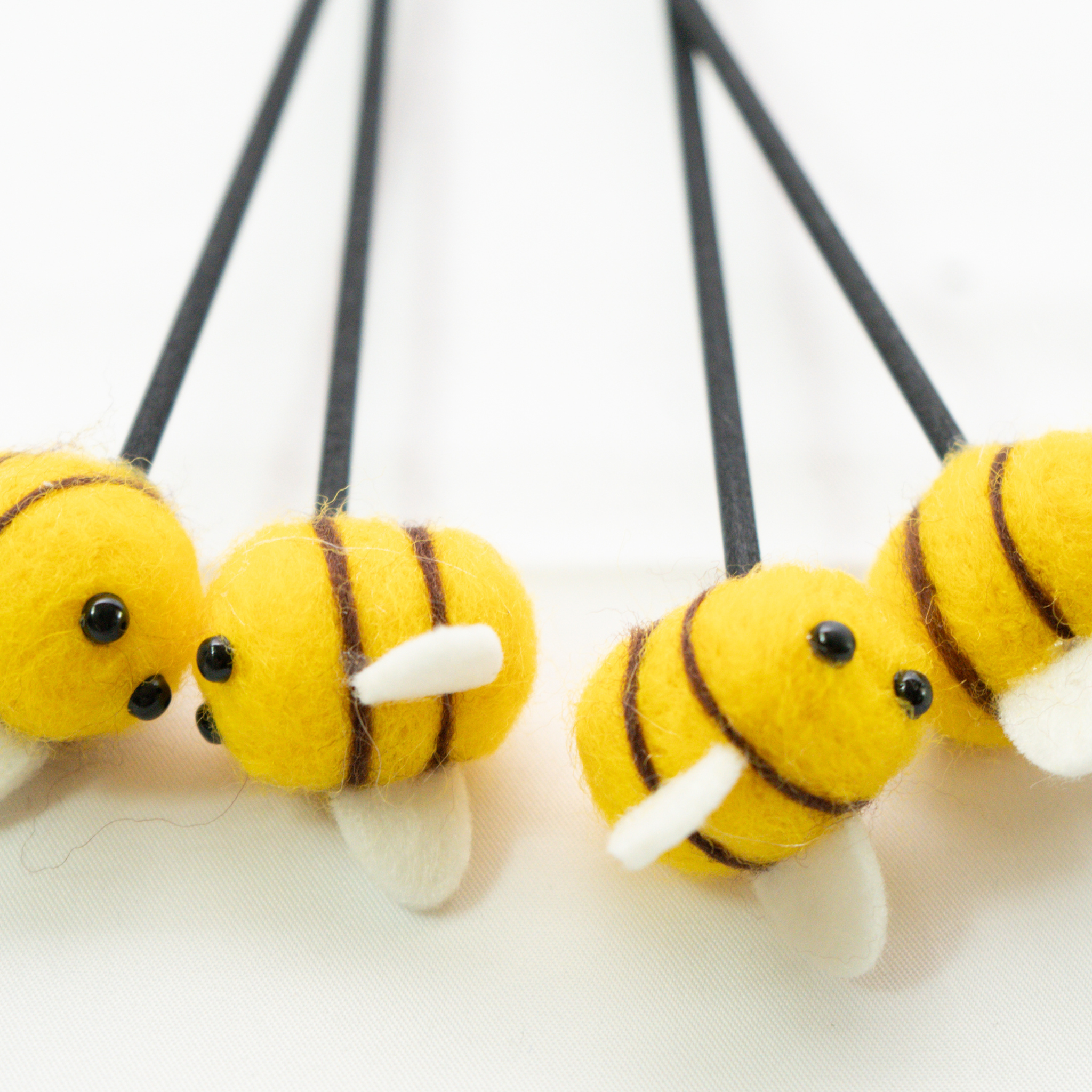 Mitsubachi Hana Kaori