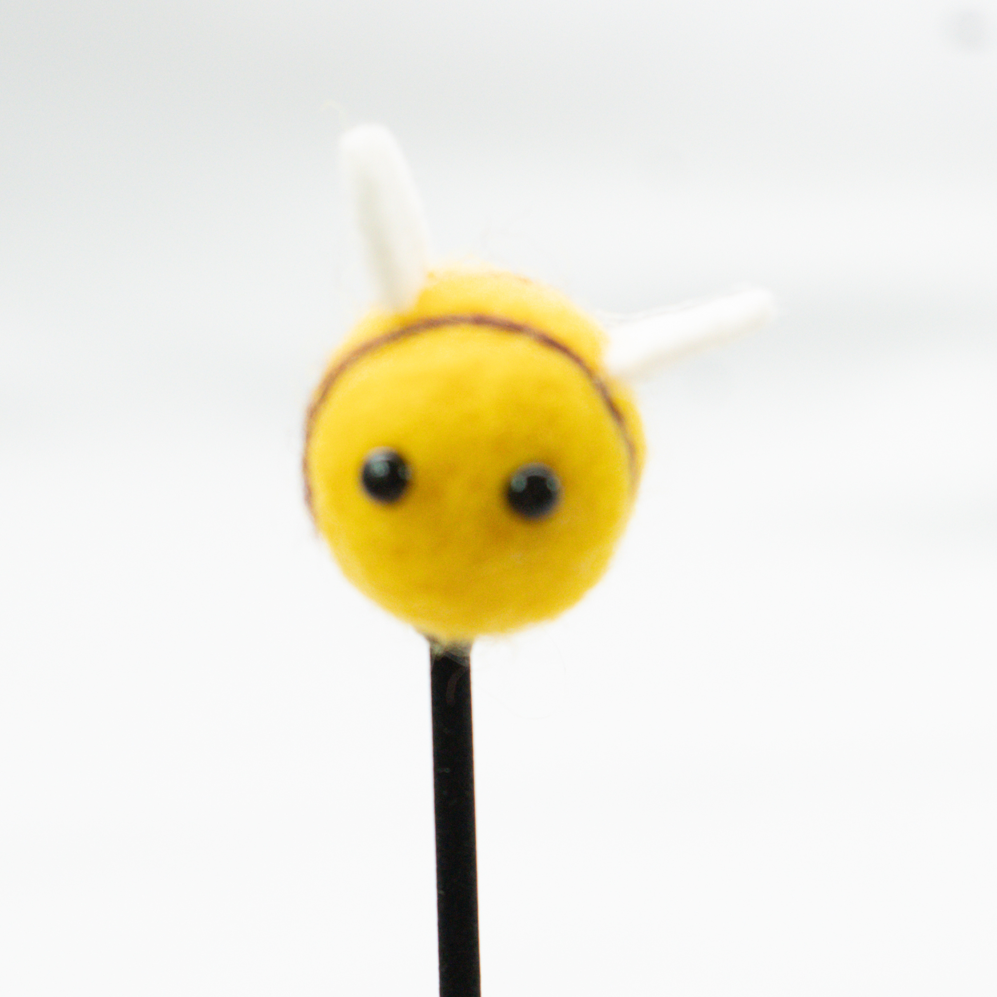 Mitsubachi Hana Kaori