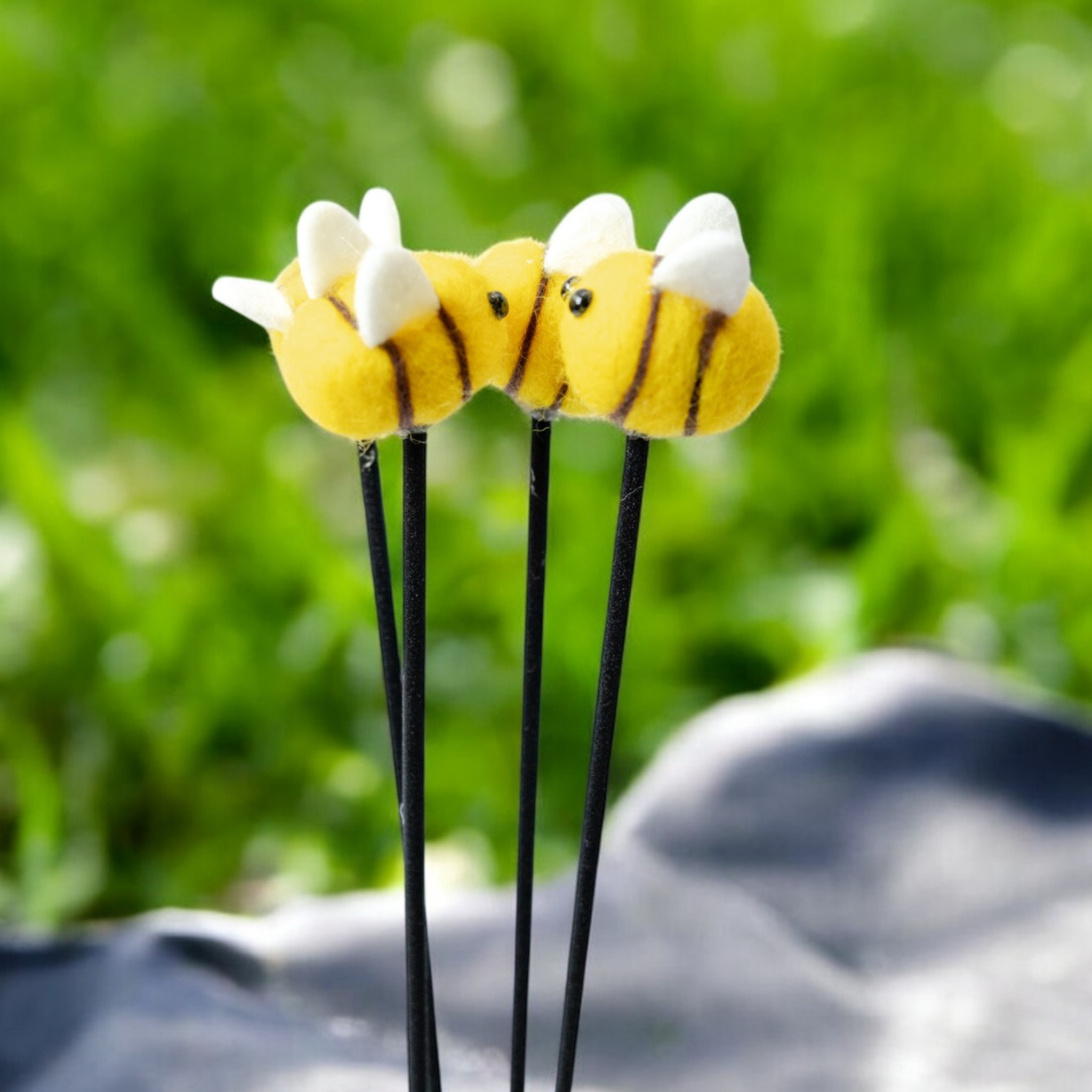 Mitsubachi Hana Kaori