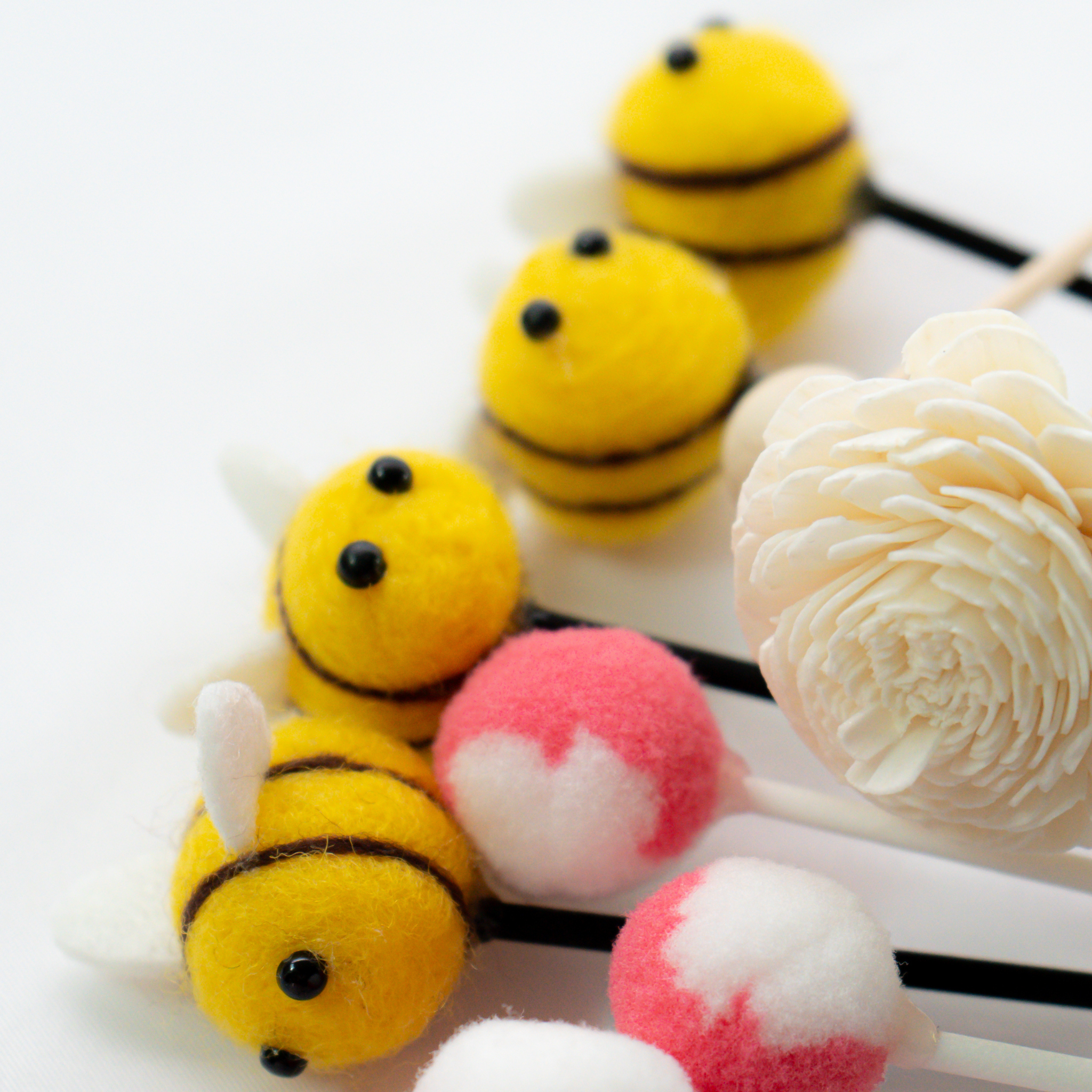 Mitsubachi Hana Kaori