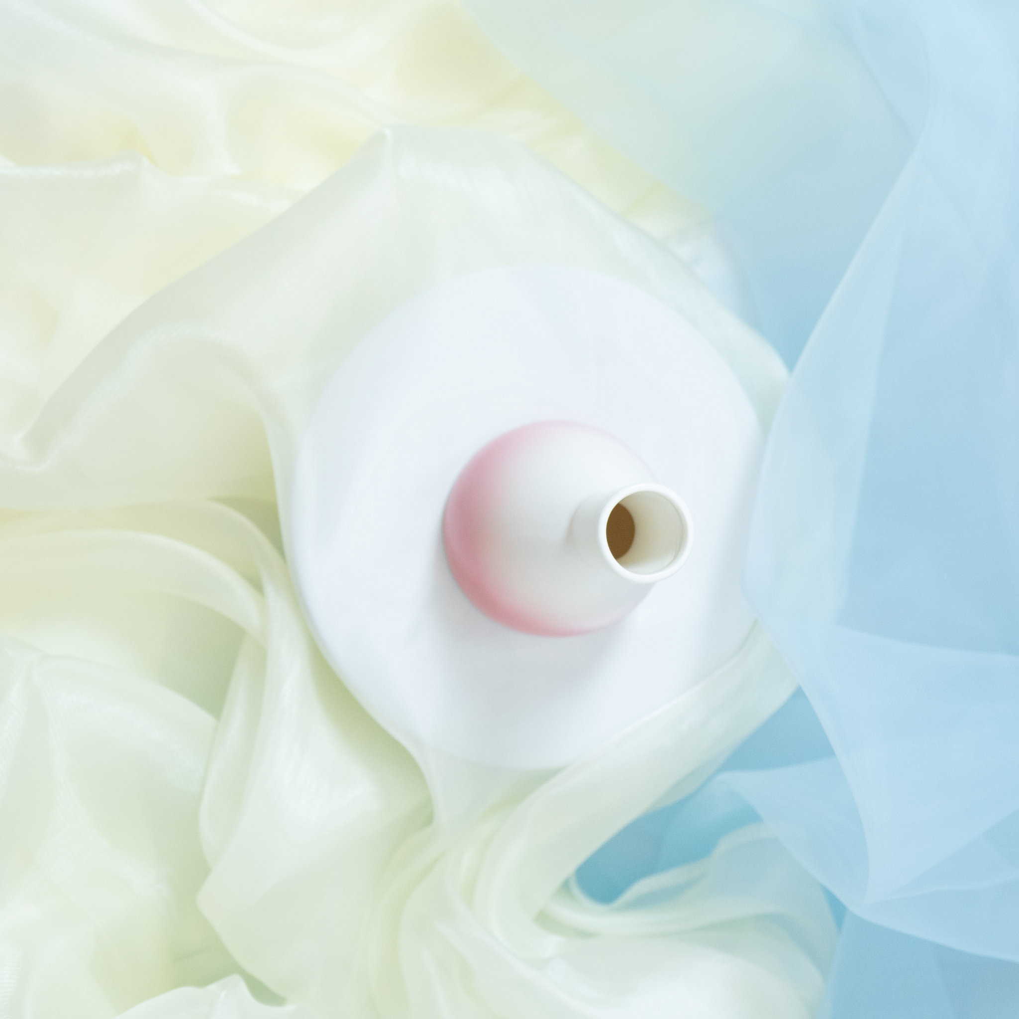 Sake Ceramic Diffuser Bottle