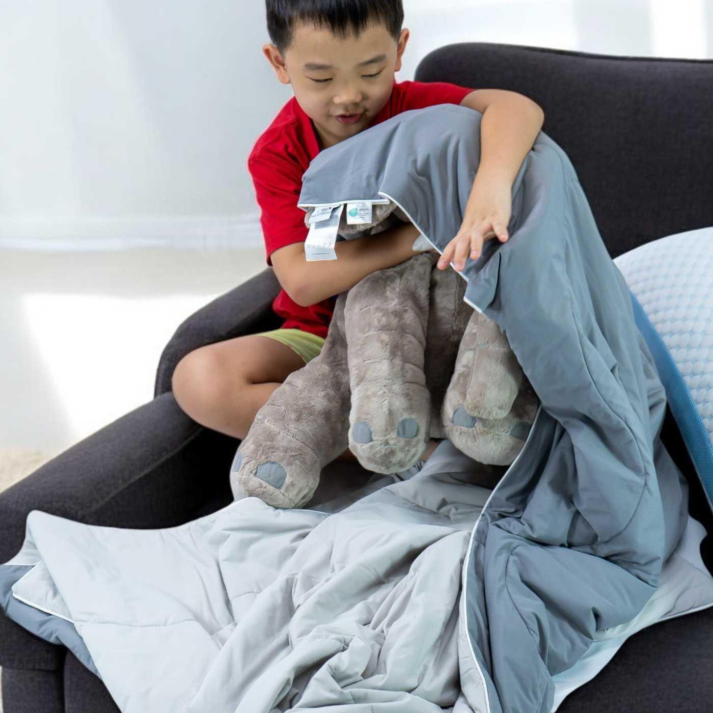 Why You're Waking Up in a Sweat—And How the KoriFuton Cooling Comforter Fixes It - Shizuku Comfort