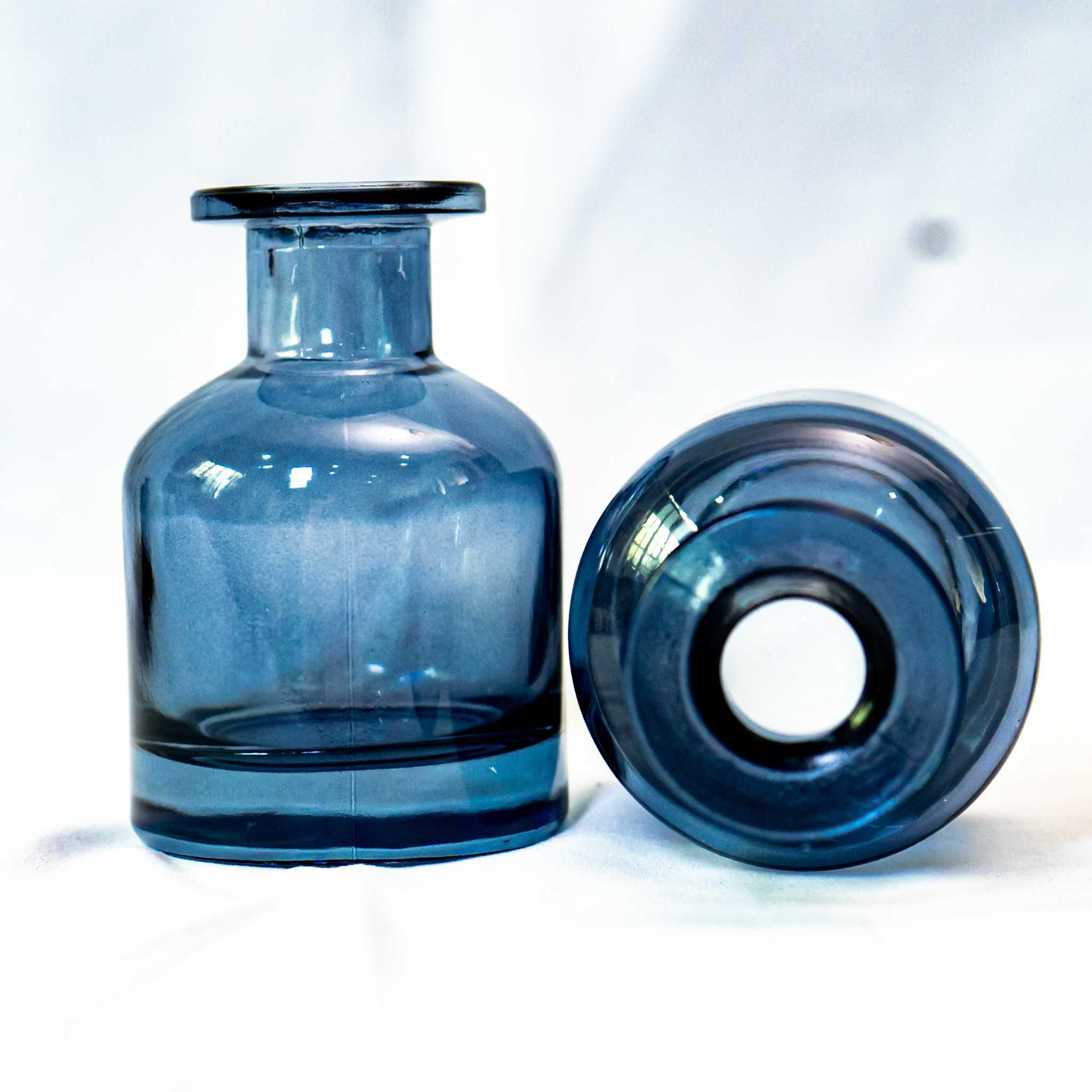 Kazari Collection – Glass Diffuser Bottle (Crystal Minimalist Design)