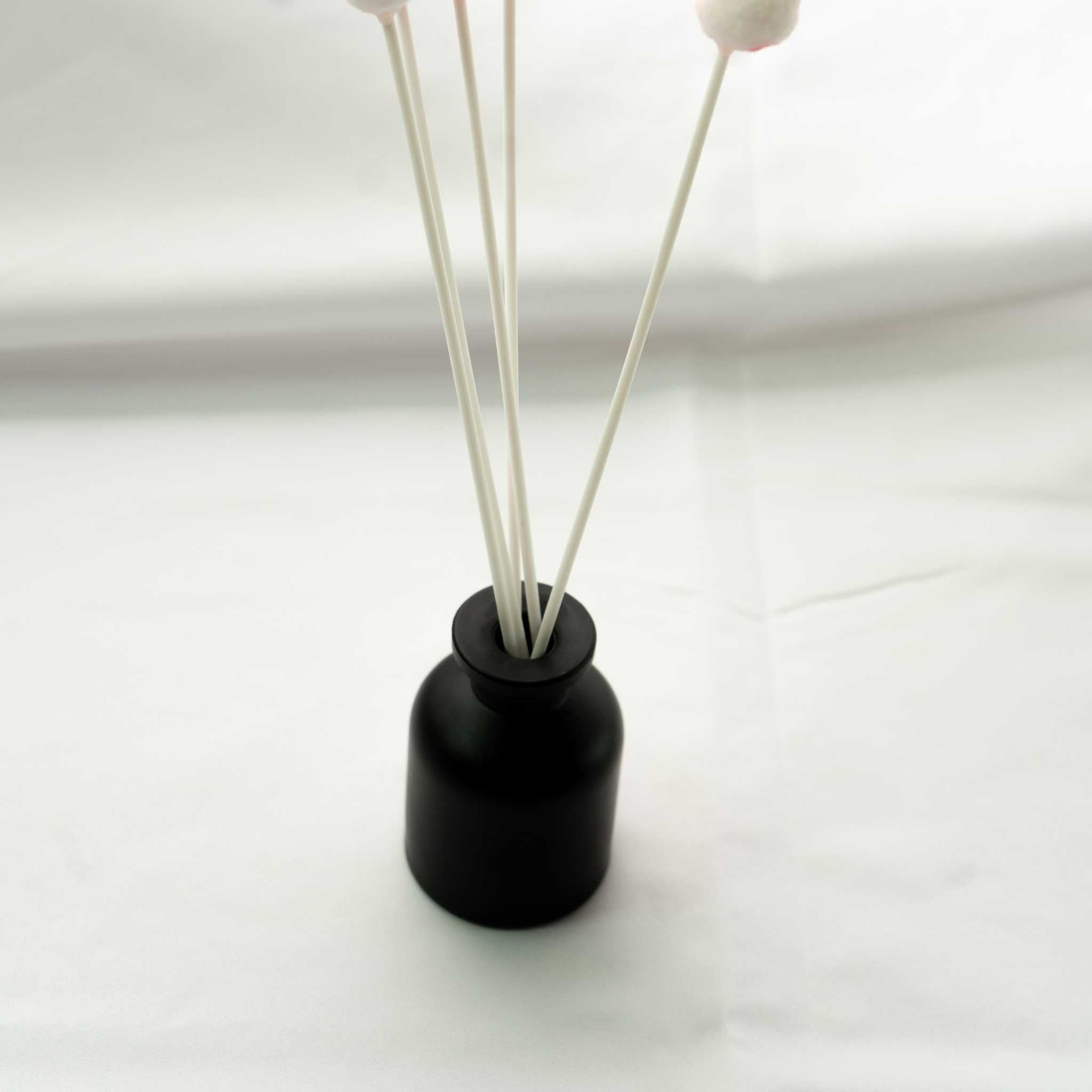 Kazari Collection – Glass Diffuser Bottle (Crystal Minimalist Design)