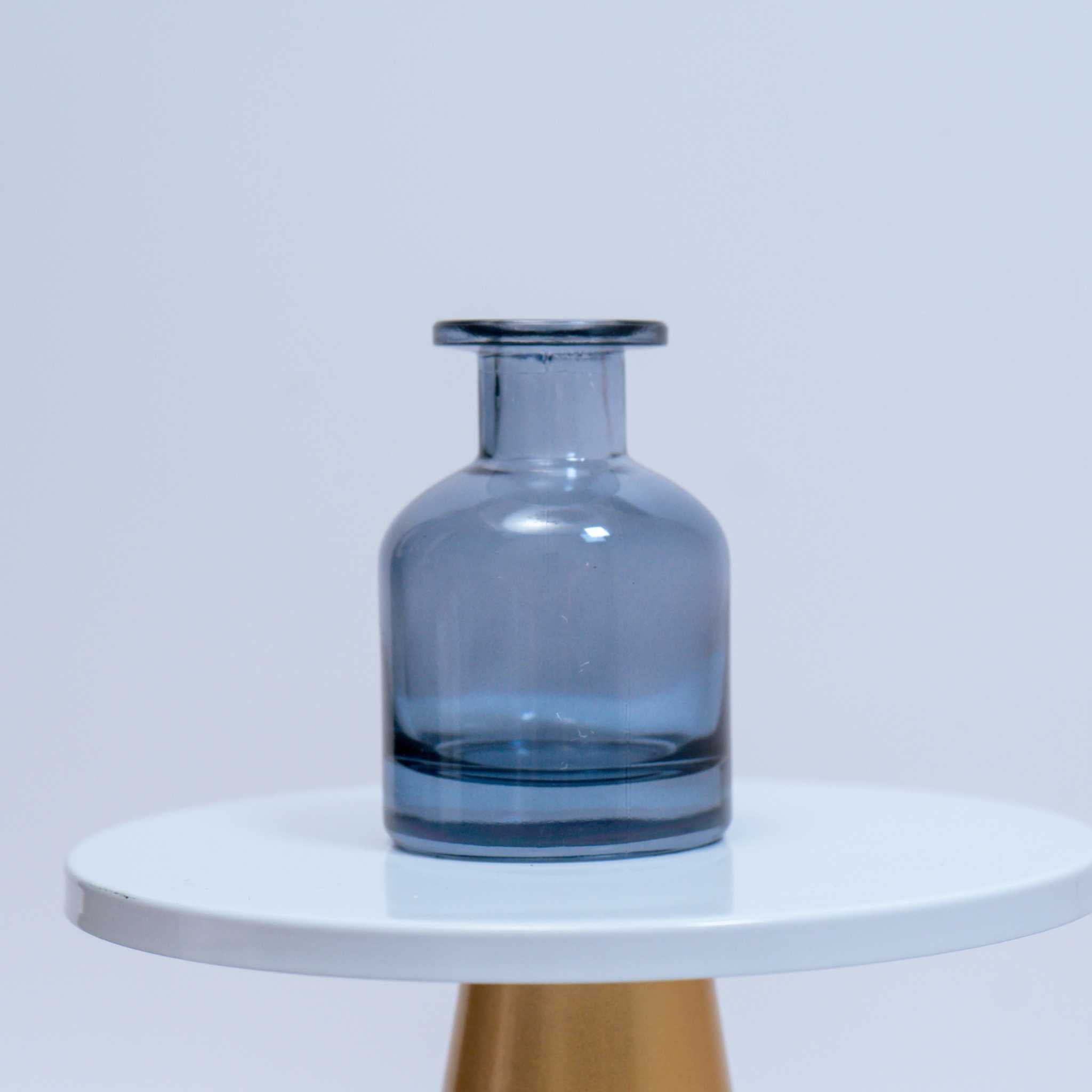 Kazari Collection – Glass Diffuser Bottle (Crystal Minimalist Design)