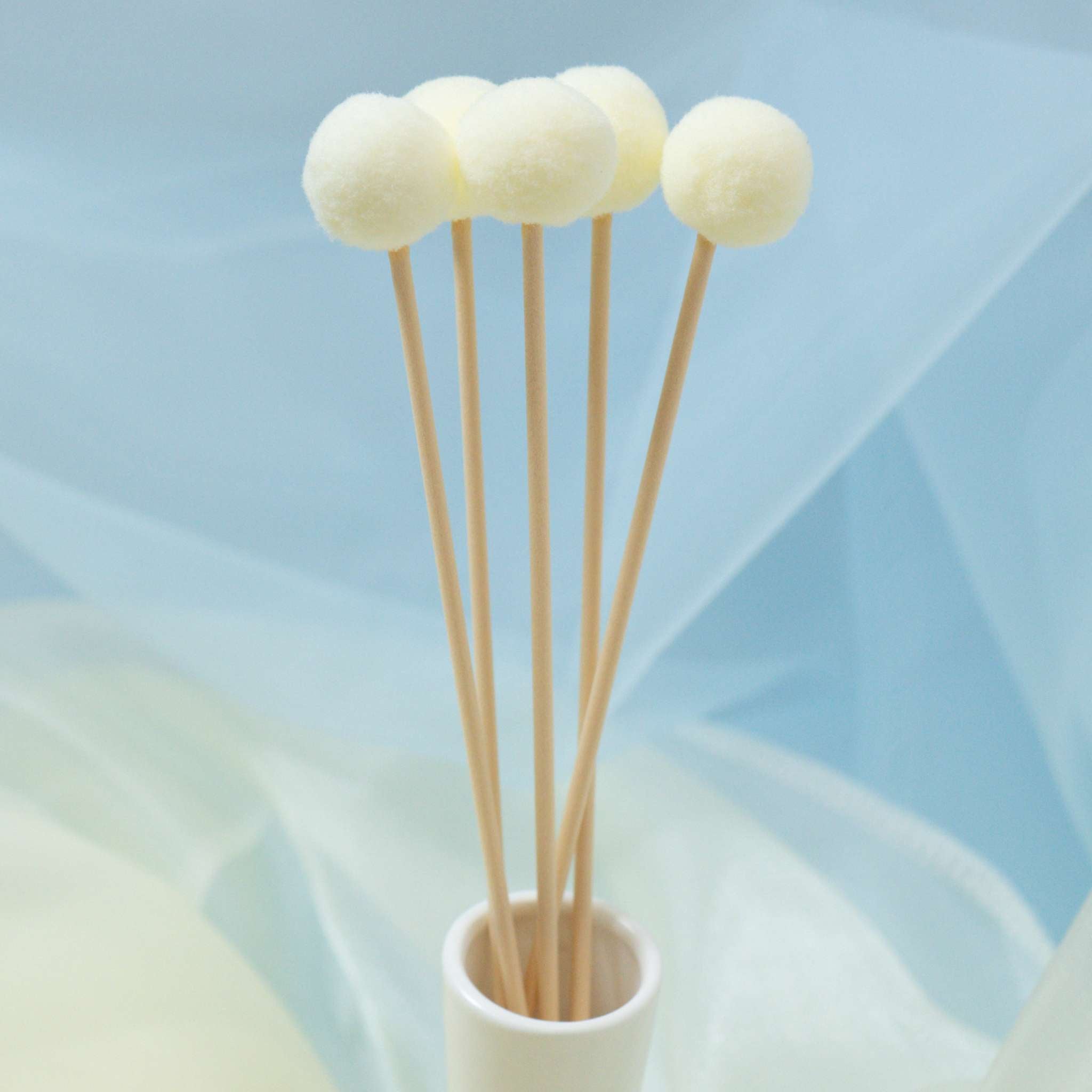 Fuwafuwa Hana Reed Diffuser Sticks (Cotton Ball + Bamboo)