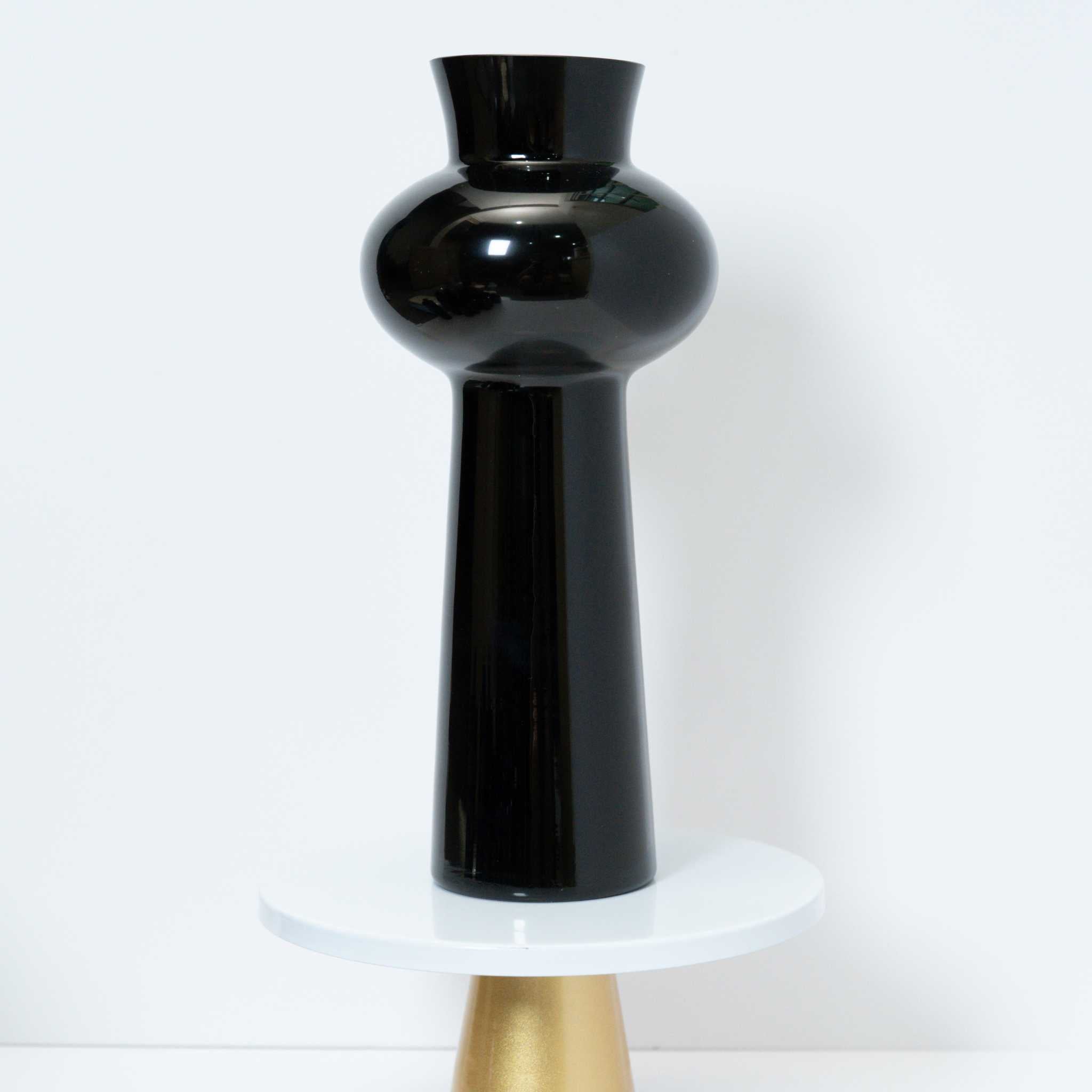 Hana Kesshō Vase – Elegant & Heat-Resistant Glass Decor