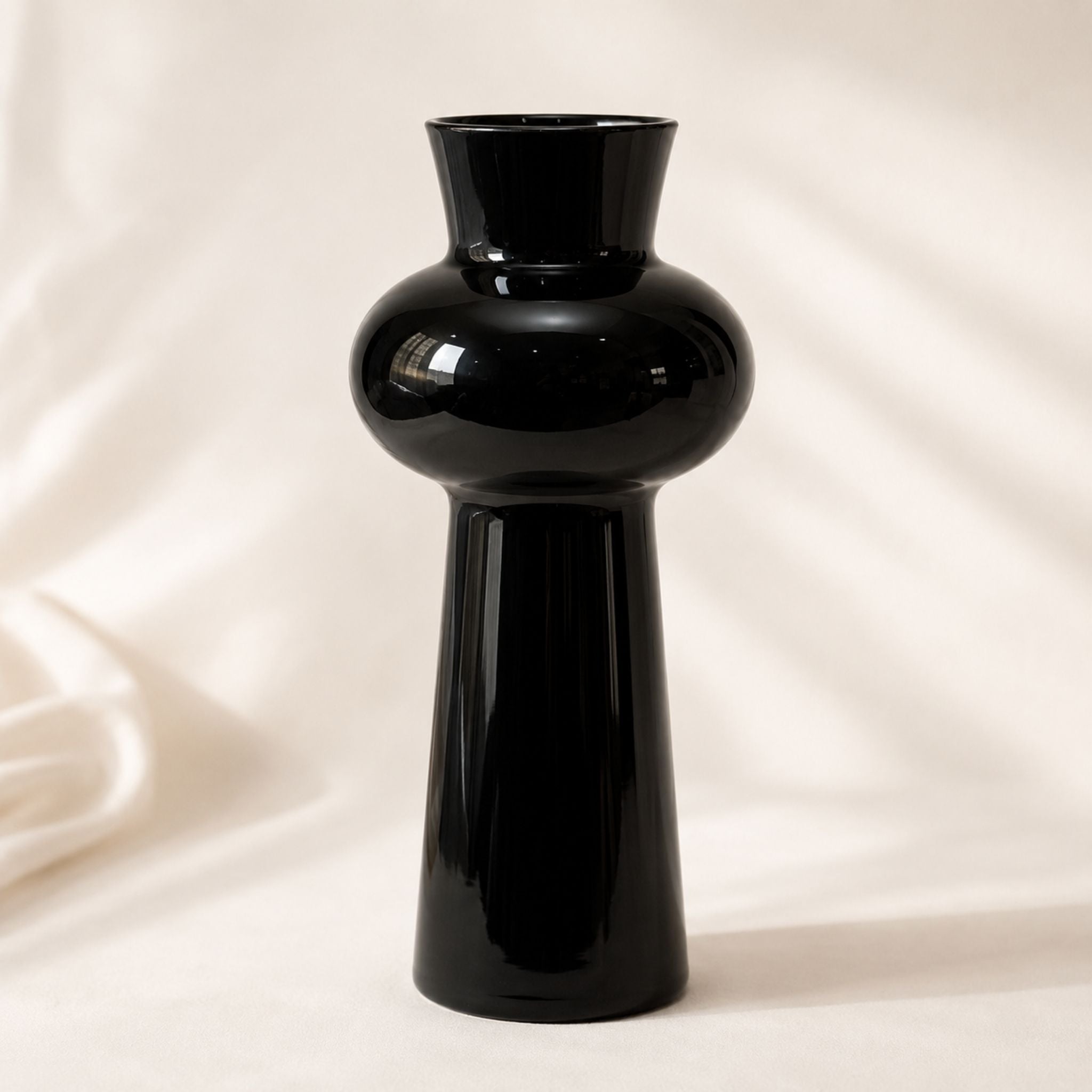 Hana Kesshō Lead-Free Glass Vase & Diffuser Vessel