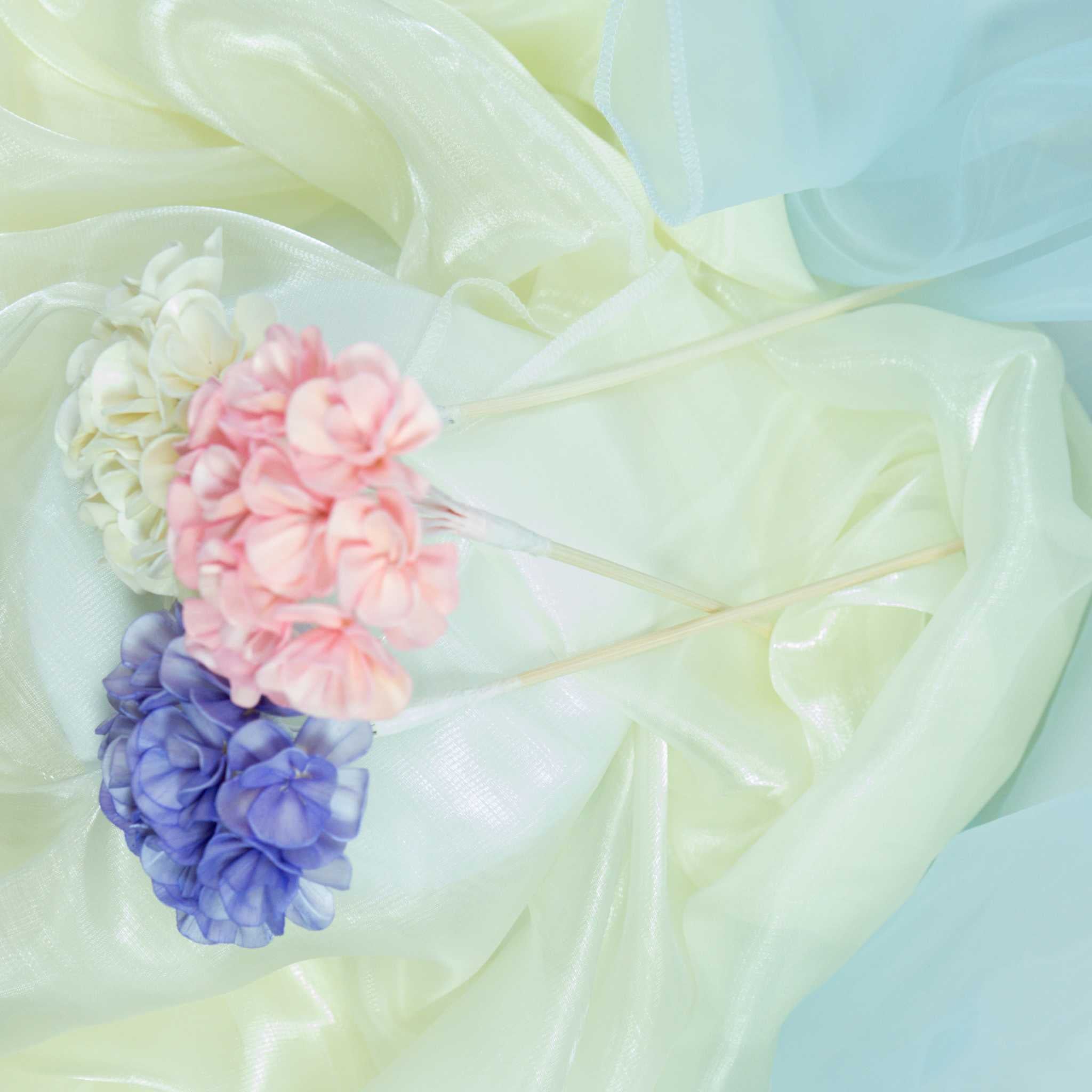 Hanazora Handmade Reed Diffuser Flower Ball
