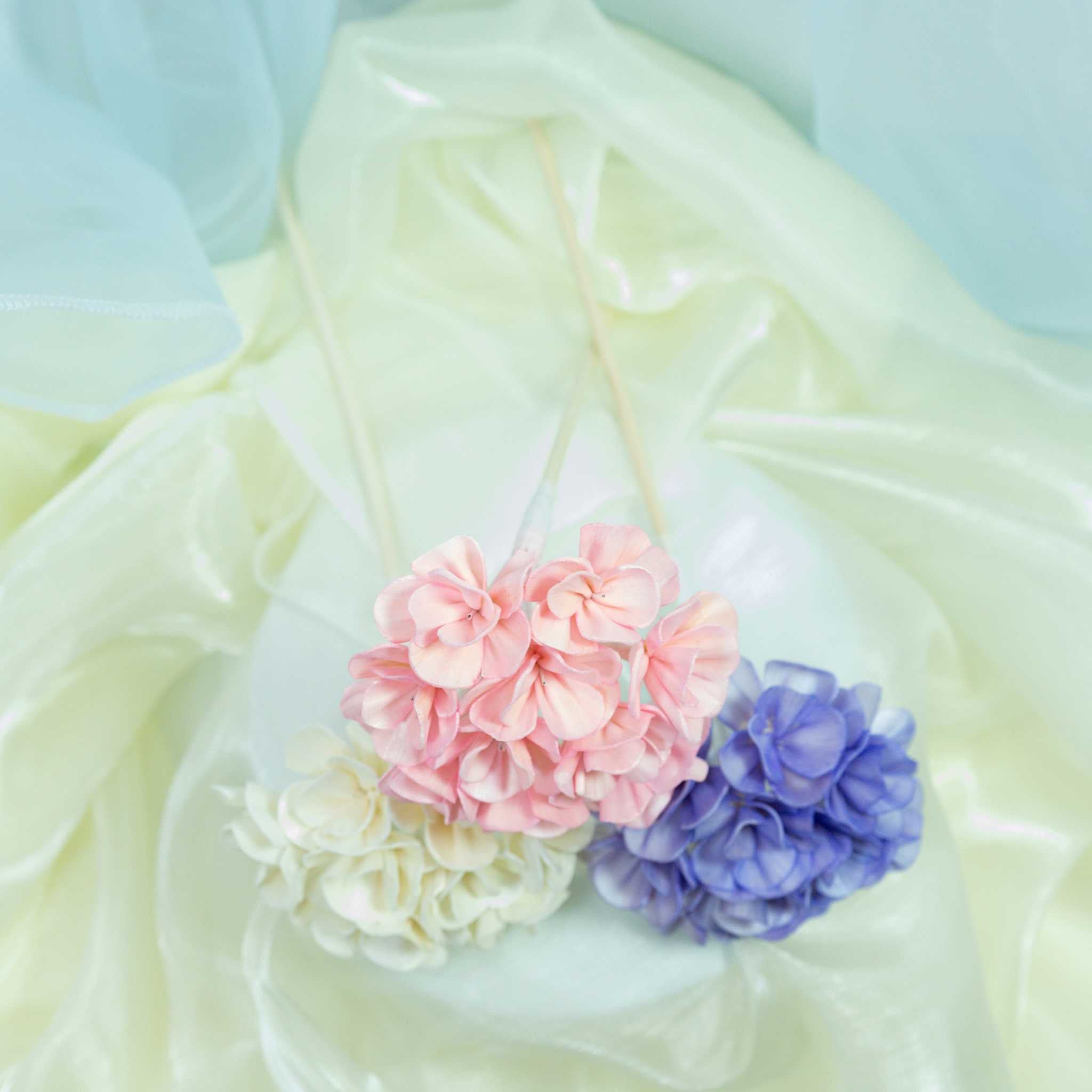 Hanazora Handmade Reed Diffuser Flower Ball