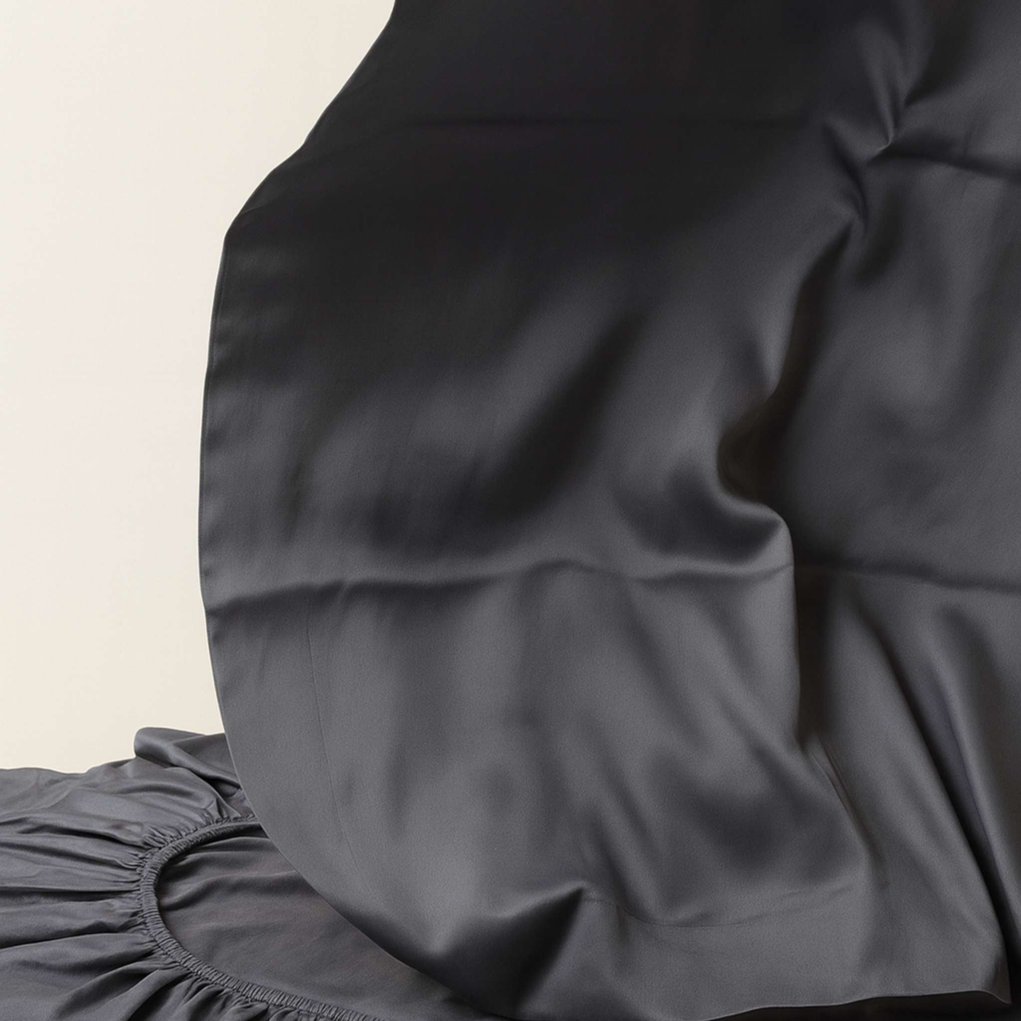 HaruKumo Lyocell Bedsheet Set – Silky, Breathable & Eco-Friendly